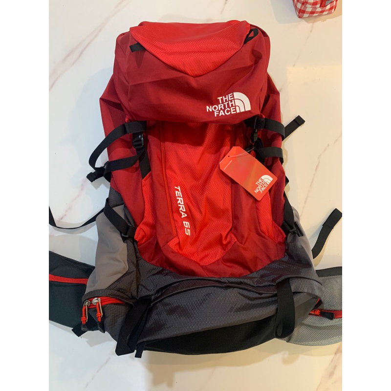 กระเป๋าเดินทาง The north face terra 65 l พร้อมส่ง🇹🇭 ส่งไว กระเป๋าเดิน