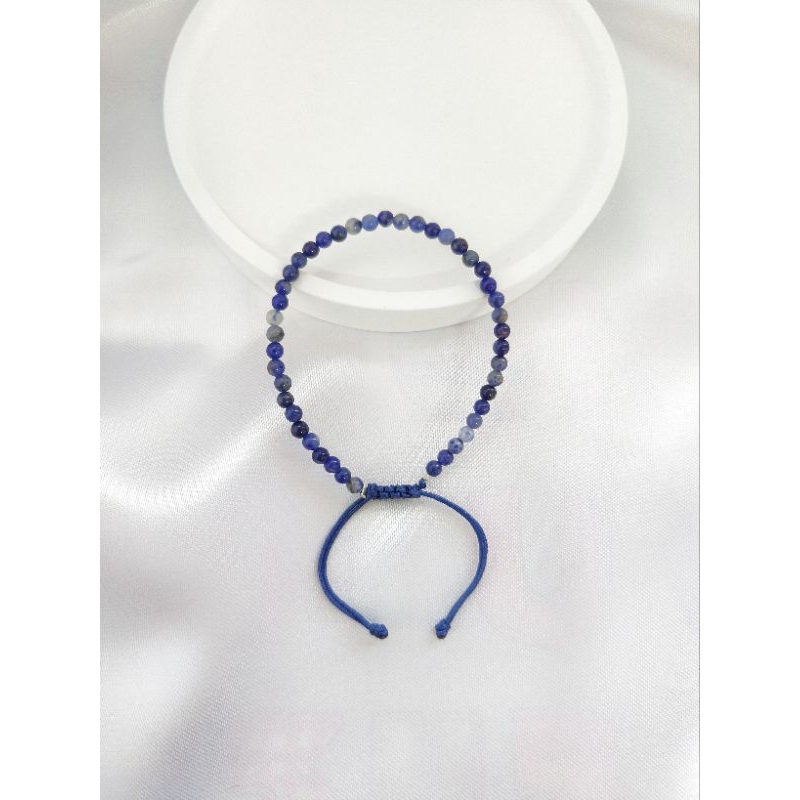 sodalite-โซดาไลท์-ทรงกลม-2-5-3-มิล-สร้อยข้อมือ-กำไล-หินมงคล-หินนำโชค-หินขจัดความกลัว-ความกังวล