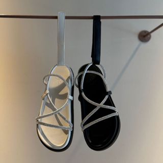 Day1Step รองเท้าแตะเพื่อสุขภาพ รุ่น Alexa สีคลาสสิก​ / Fluffy Sandals Shoes - classic