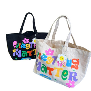 โปรโมชั่น : TOTE BAG ถุงผ้าแคนวาส ลายใหม่ 2 สี ดำ และ ครีมตาราง