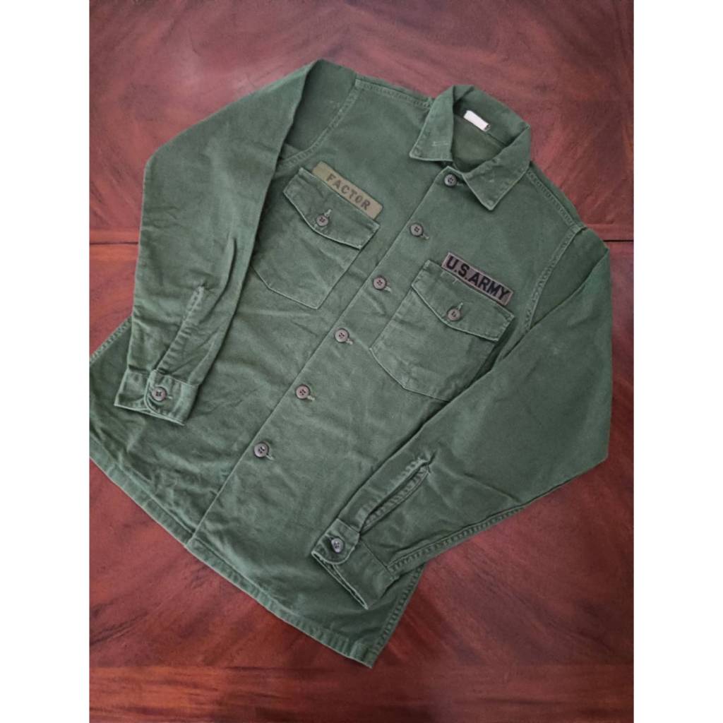 US.ARMY COTTON SATEEN, OG 107 MILITARY VINTAGE SHIRT 1969'S GUY H