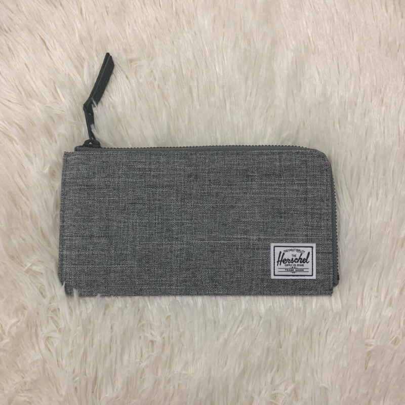 ส่งต่อ กระเป๋าสตางค์ Herschel Supply รุ่น Jack Wallet Large แท้ 💯