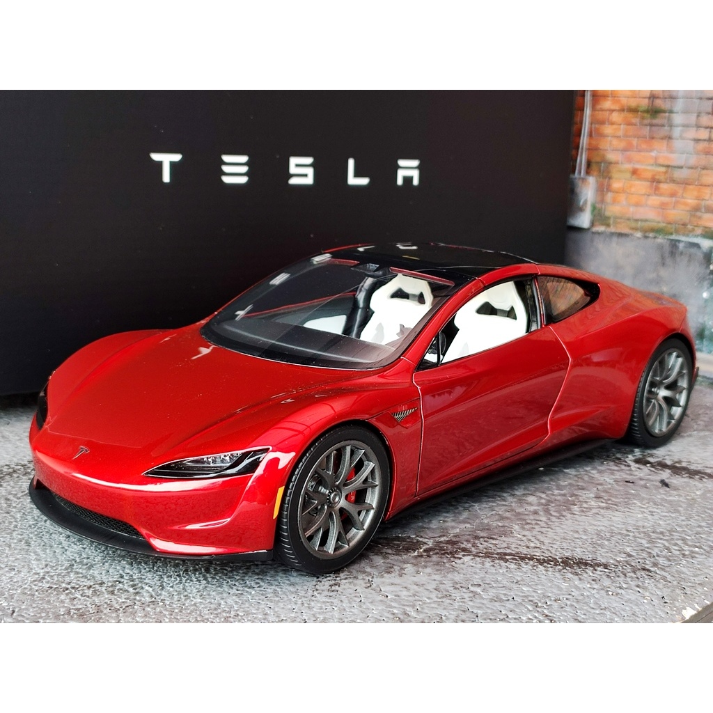 โมเดลรถTesla 1/18 โมเดลรถ Tesla Roadster Official Genuine Scale Diecast ...