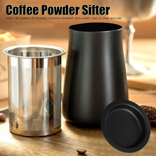 304ตะแกรงร่อนผงกาแฟ สเตนเลส กันฝุ่น เครื่องครัว อุปกรณ์เสริม สําหรับเครื่องบดแป้ง ทรายกรองผงกระจายกลิ่นถ้วยผงรับกาแฟ