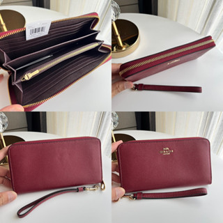 - 🎀 (สด-ผ่อน) กระเป๋าสตางค์ซิปรอบ มีสายคล้อง สีเขียว สีแดง C3441 LONG ZIP AROUND WALLET