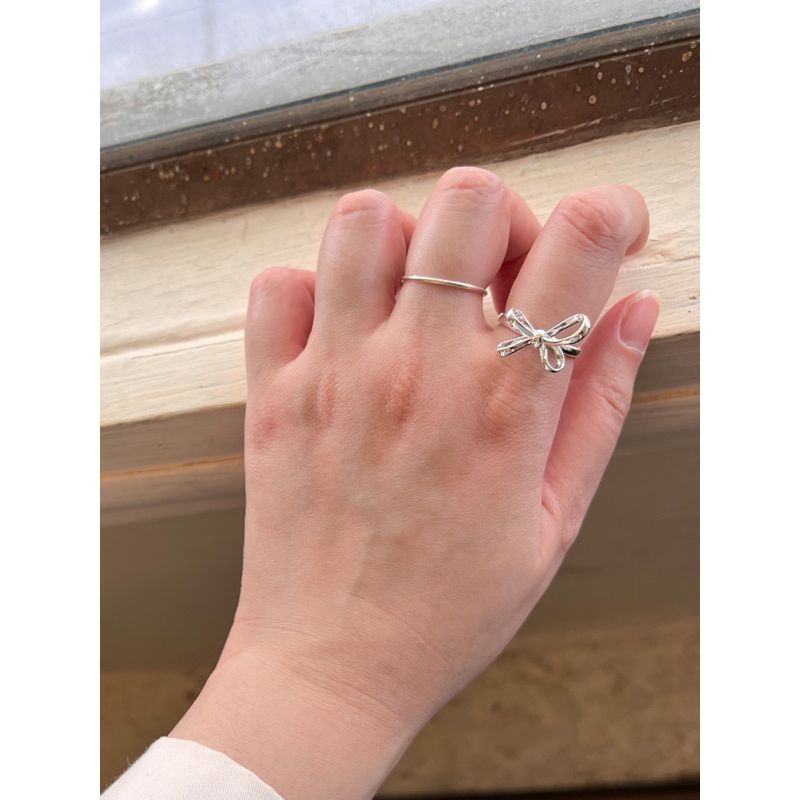 โค้ด-x8sfxj-ลด-20-a-piece-แหวนเงินแท้-all-silver-925-soft-ribbon-ring