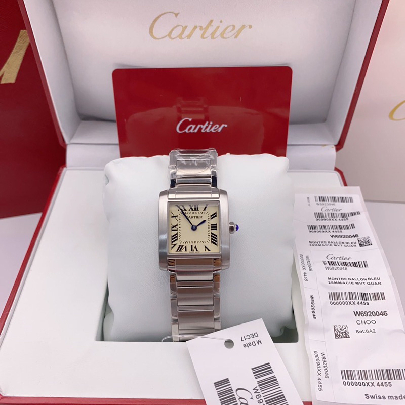 นาฬิกาข้อมือผู้หญิงcartier-ระบบถ่าน