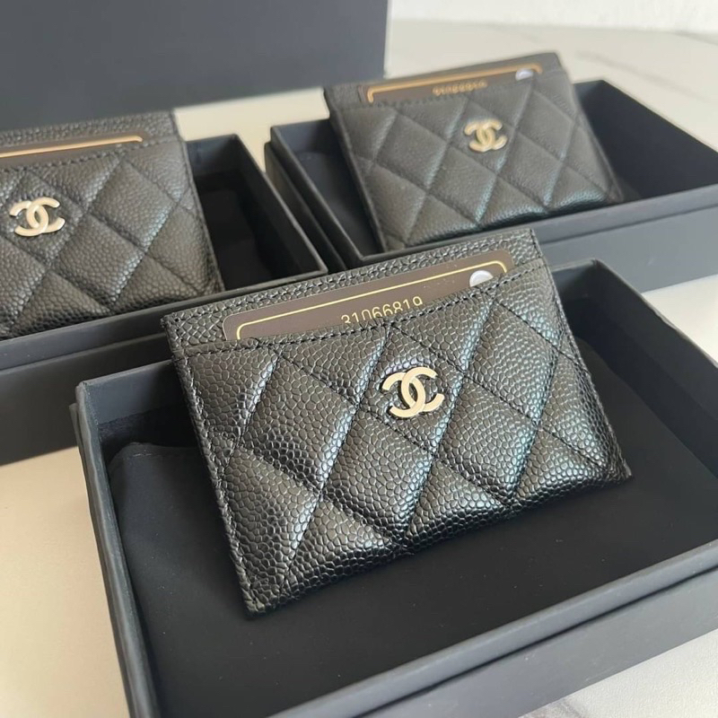 กระเป๋าchanel-card-cavearเป็นกระเป๋าใส่การ์ดหรือใส่แบงค์รุ่นใหม่