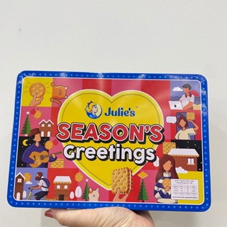 Julies Seasons Greetings Biscuit Assorties จูลี่ส์ ซีซั่นส์ กรีทติ้งส์ บิสกิต แอสซอร์ททรีส์ ขนมปังกรอบสอดไส้ 166 กรัม