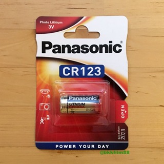 ถ่าน Panasonic CR123A ถ่านลิเที่ยม สำหรับ กล้อง ไฟฉาย Surefire ของแท้ ของใหม่ Lithium Battery 3V CR123