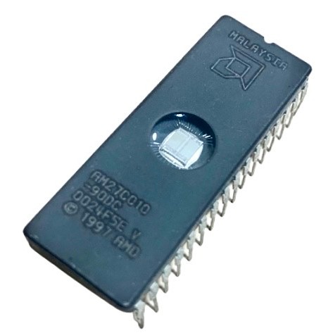 Mémoire UV-EPROM AMD AM27C010-200DC 1Mbit (128Kx8) - 200ns, 12.5V, DIP-32 Broches, Occasion Testée