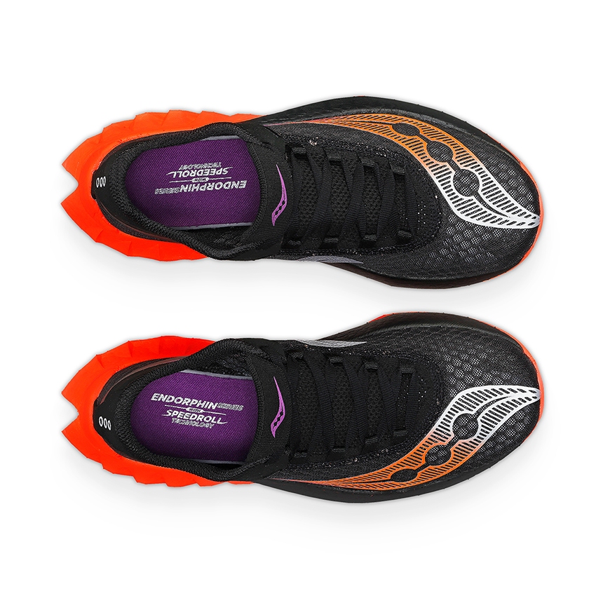 Saucony 900 store