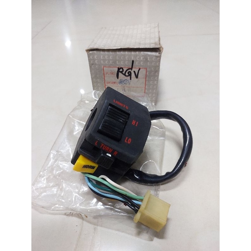 สวิทช์แฮนด์ข้างซ้าย Suzuki RGV-RGV150-RGV-SSS ของใหม่งานเก่าเก็บ(ไม่แท้ ...