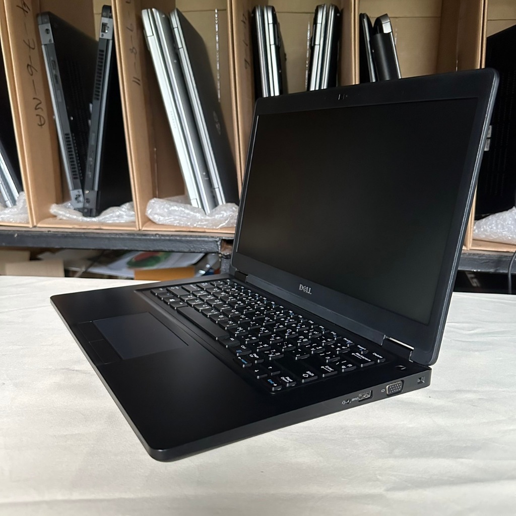 Dell Latitude 5490 i5-8250u (Cores: 4 Threads: 8)| 3.40 Max Dell Latitude 5490 i5-8250u (Cores: 4 Threads: 8)| 3.40 Max