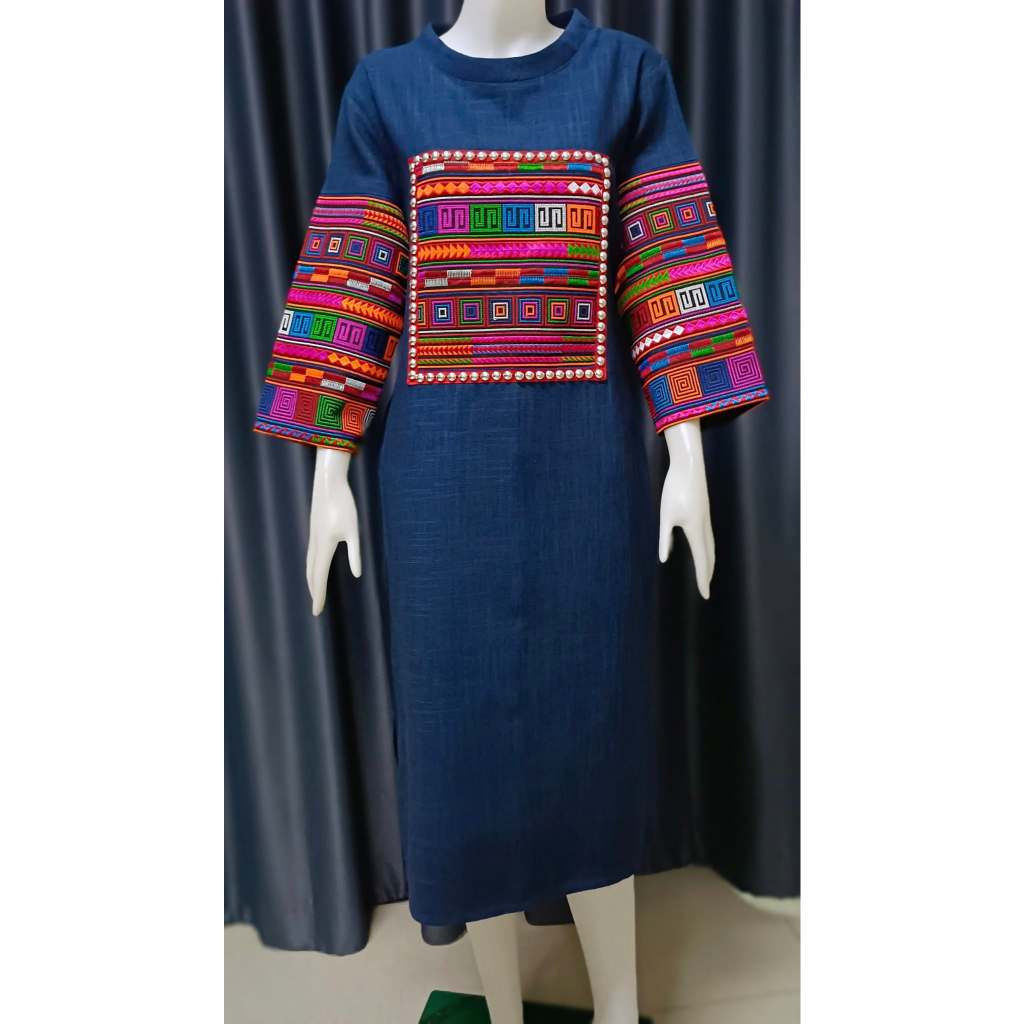 เดรสแขนยาว ผ้าใยกัญชง สีกรม ลายปักอาข่า (Size 42,44) | Shopee Thailand