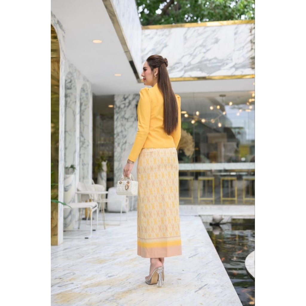 A40 ชุดไทยจิตรดาสีเหลืองมงคล ผ้าฝ้ายดักแด้ เรียบหรู ไซส์S-3XL พร้อมส่ง Pre-order มุมมองที่ 4