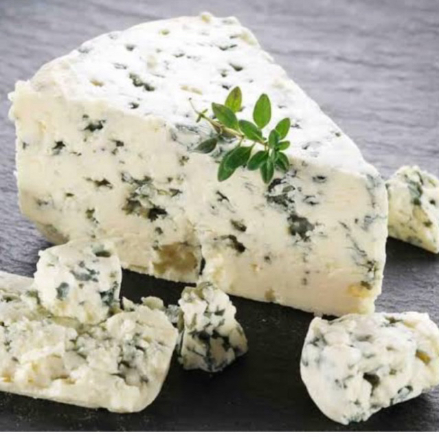 Snowwhite Danablu Danish Blue Cheese ( Approx 250g ) | Shopee Thailand