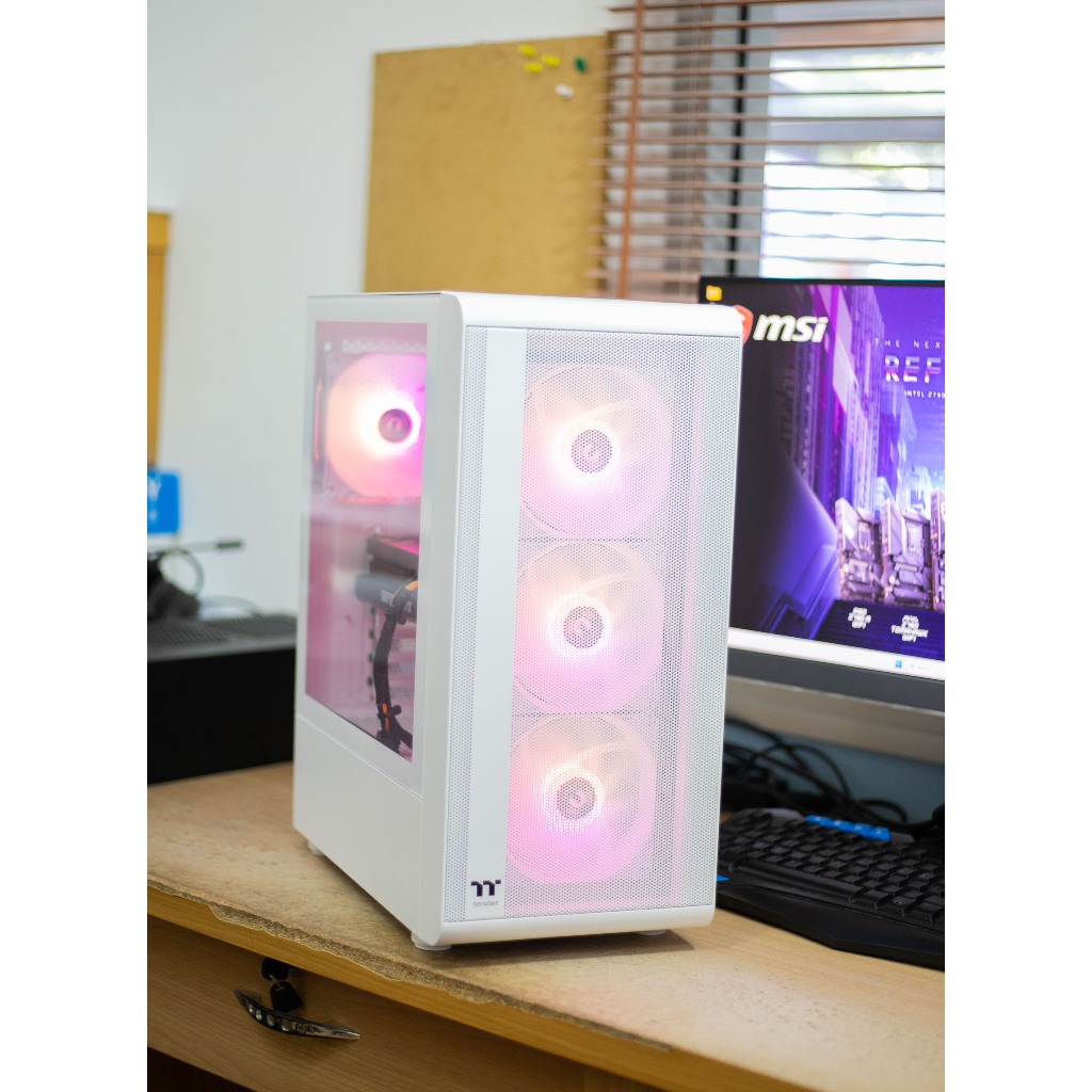 คอมพิวเตอร์เกมมิ่ง WHITE GAMING RGB SET CORE I5 12400F + GALAX RTX3070 ...