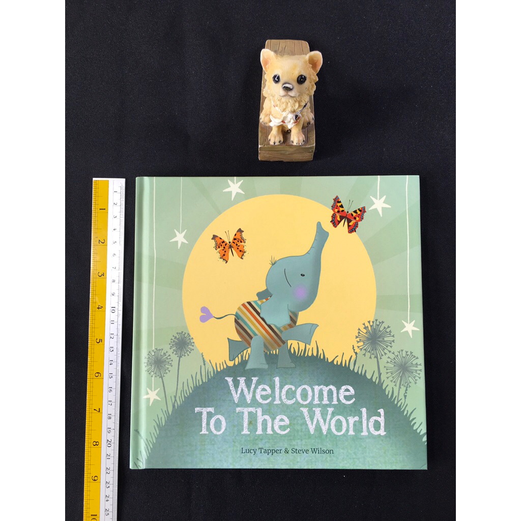 Welcome to the world By Lucy Tapper หนังสือภาษาอังกฤษปกแข็ง (Pre-owned ...