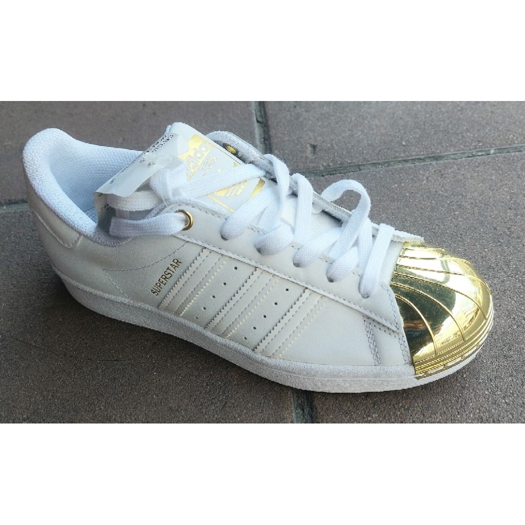 adidas gazelle silver green womens สีขาว adidas รองเท้าผู้ชาย Superstar XLG