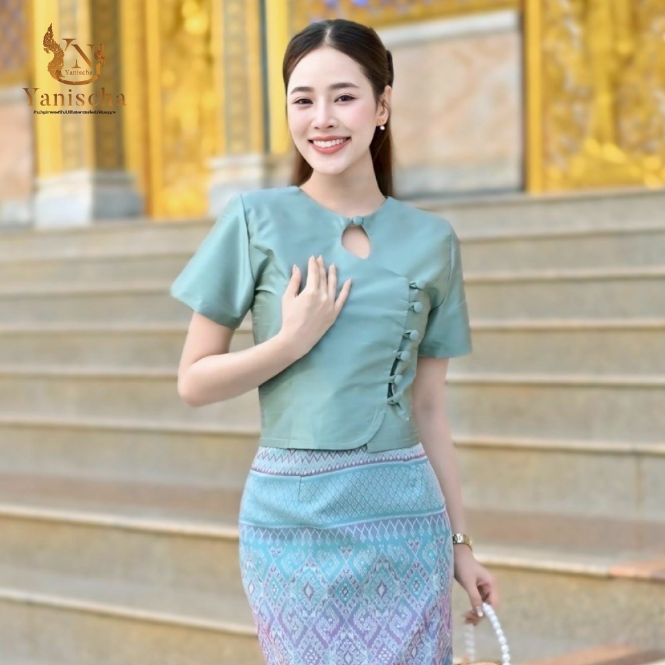 ชุดไทยญาณิศชา เสื้อผ้าไหมแพรทิพย์ พร้อมผ้าถุงสำเร็จ ทรงสวยใส่แล้วดูผอม มุมมองที่ 3