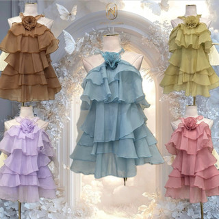 zani dress váy ngắn kiểu bánh tầng, trang trí hoa hồng ở trung tâm, chất liệu vải organza, rất đáng yêu và ngọt ngào ** Bộ khá ngắn, đề xuất cho cô gái nhỏ nhắn cao không