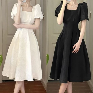 Blossom Closet🐇ชุดเดรสคอเหลี่ยม แขนพอง กระโปรงทรงเอ สีพื้น เอวเข้ารูป เรียบหรู