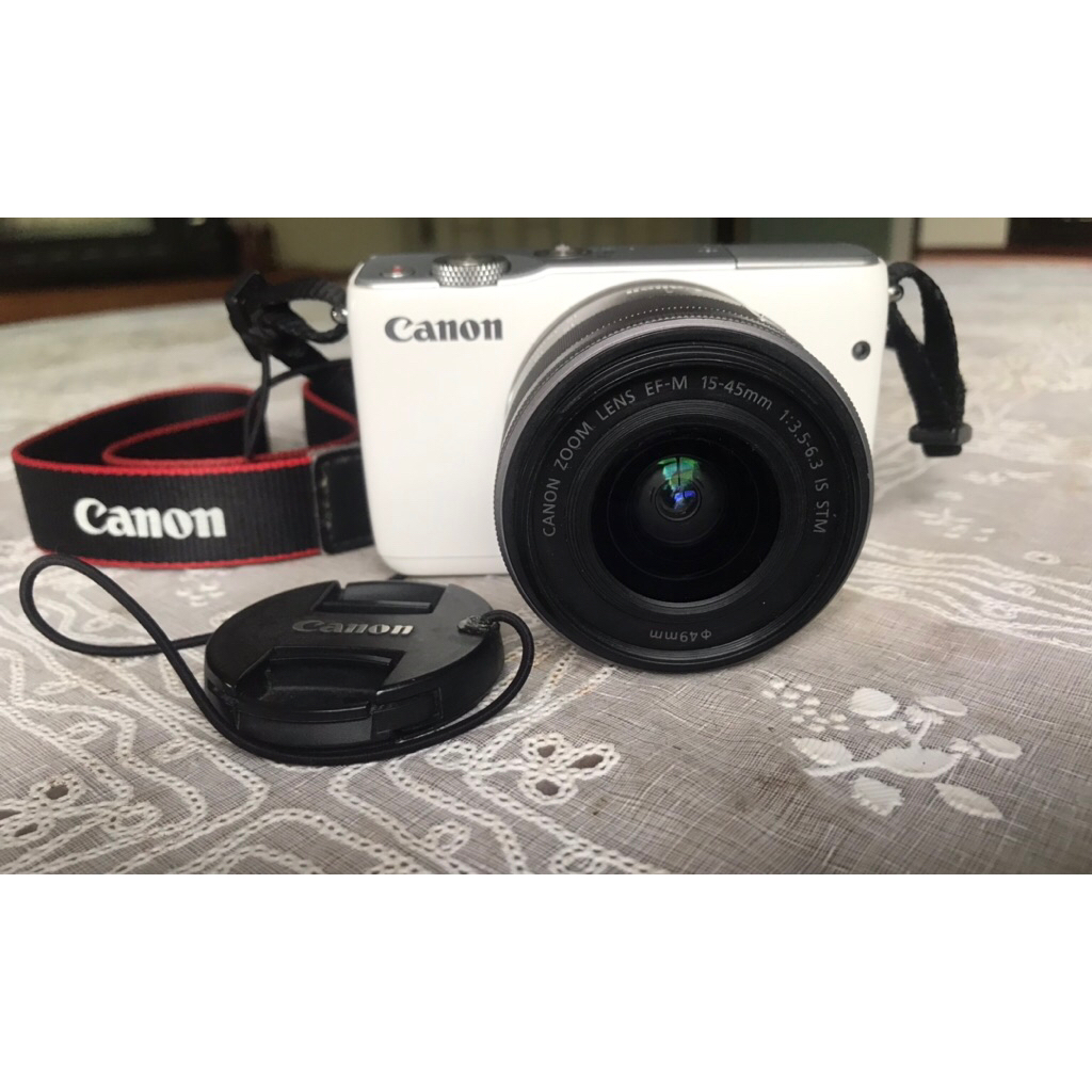 กล้องCanon EOS M10 Lens 15-45mm พร้อม Canon speedlite 90EXและอุปกรณ์ครบ ...