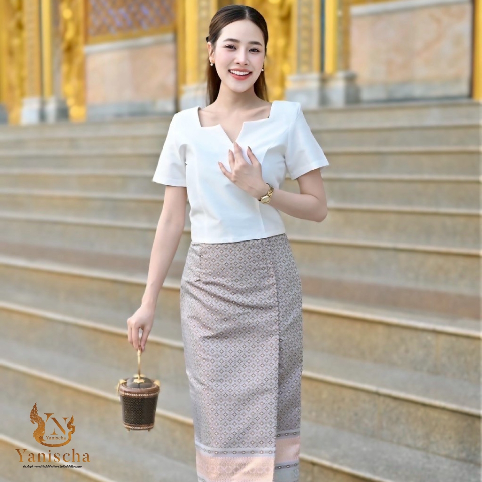 เซตผ้าไทย ใส่แล้วผอม ชุดไทยจิตรลดา ผ้าไหม แพรทิพย์ พร้อมส่ง ไซส์ XS-5XL มุมมองที่ 2