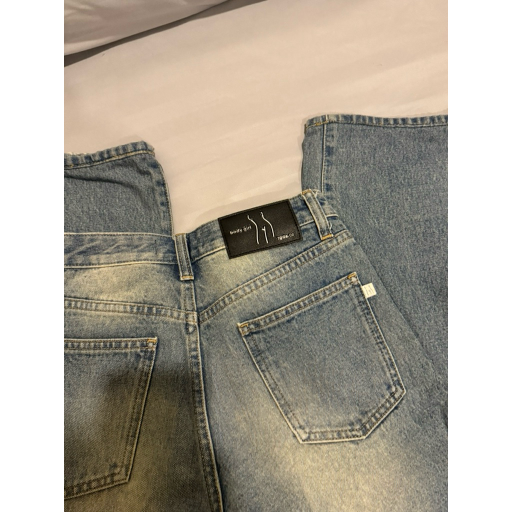 ส่งต่อกางเกงยีน tgda รุ่น soho สี old town road | Shopee Thailand