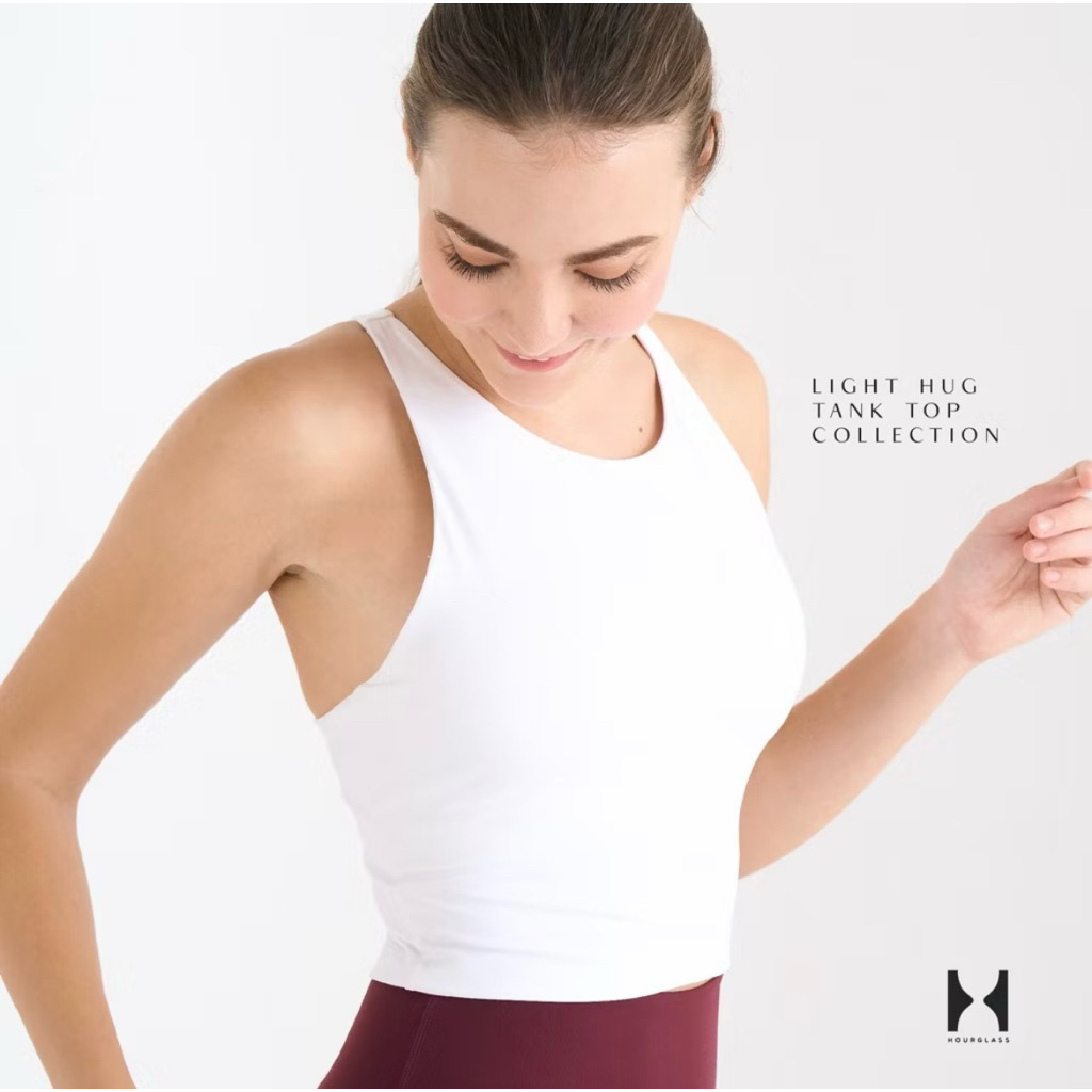 Hourglass light hug tank top บราในตัว สีขาว size s | Shopee Thailand