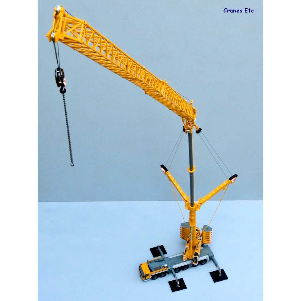โมเดลงานเหล็กขยับได้*** Liebherr LTM 1350-6.1 + Jib set (1/50