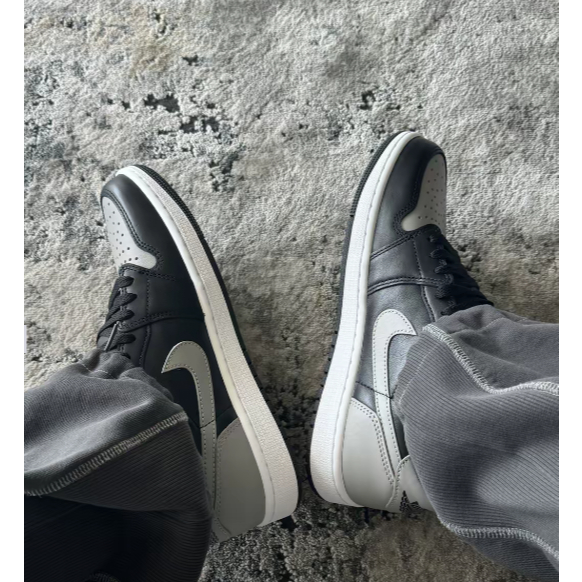 Nike Air Jordan Low Shadow ราคาถูก สั่งเลยบน Shopee