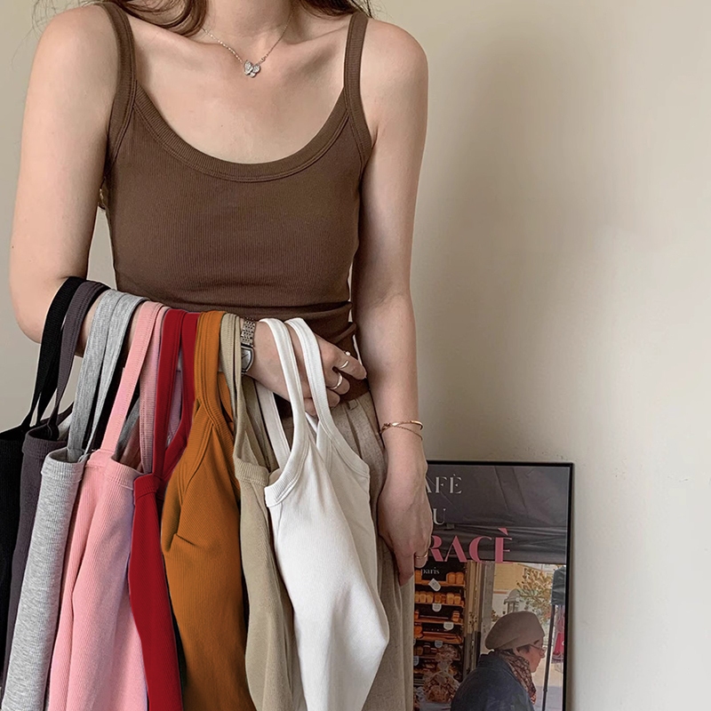 เสื้อสายเดี่ยว (S-3XL) ทรงครอป มีฟองน้ำในตัว เหมาะกับสาวๆสายเที่ยวสายไปคาเฟ่ สีสันสดใส ผ้าใส่แล้วไม่ร้อน แฟชั่นยอดนิยม