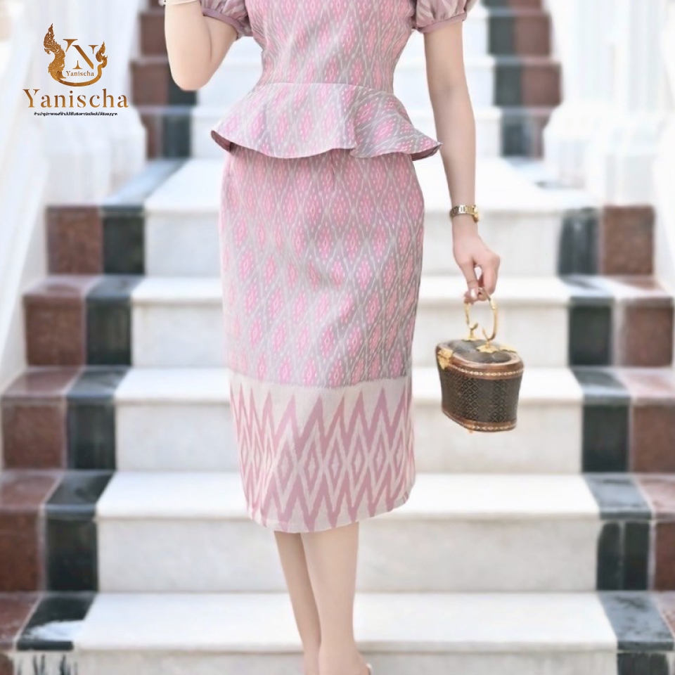 ชุดผ้าไทยเซ็ตผ้าฝ้ายทอลายอัดกาว กระโปรงสั้นคลุมเข่า ออกงาน ไปวัด ทรงสวย ไซส์ XS-5XL มุมมองที่ 5