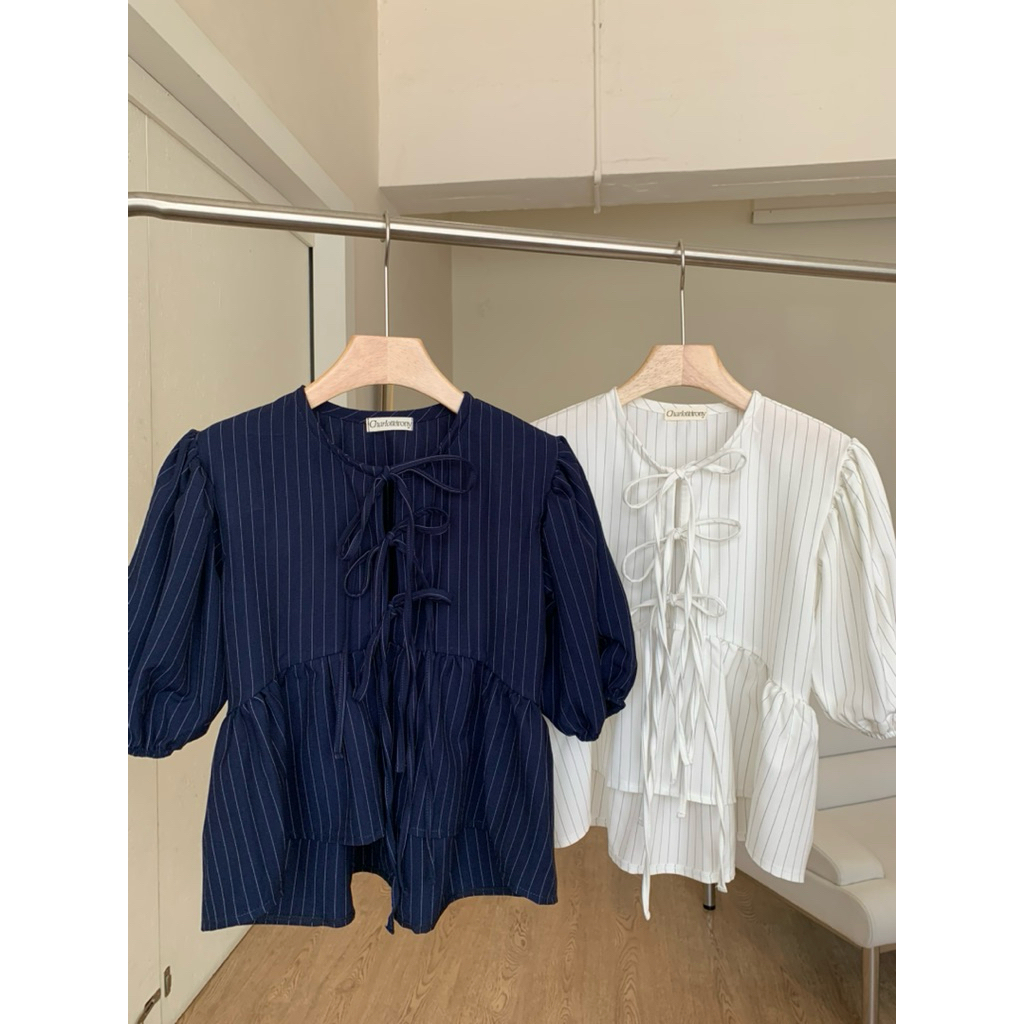 Charlotte irony | Bow Puff Sleeve Top