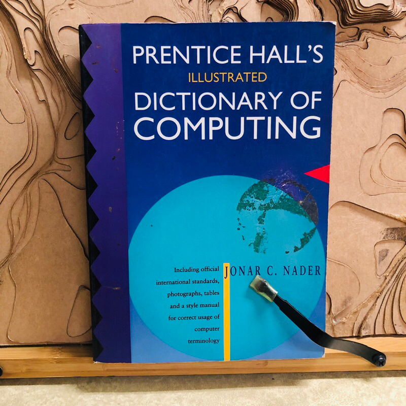 ด293 PRENTICE HALL'S ILLUSTRATED DICTIONARY OF COMPUTING | Shopee Thailand