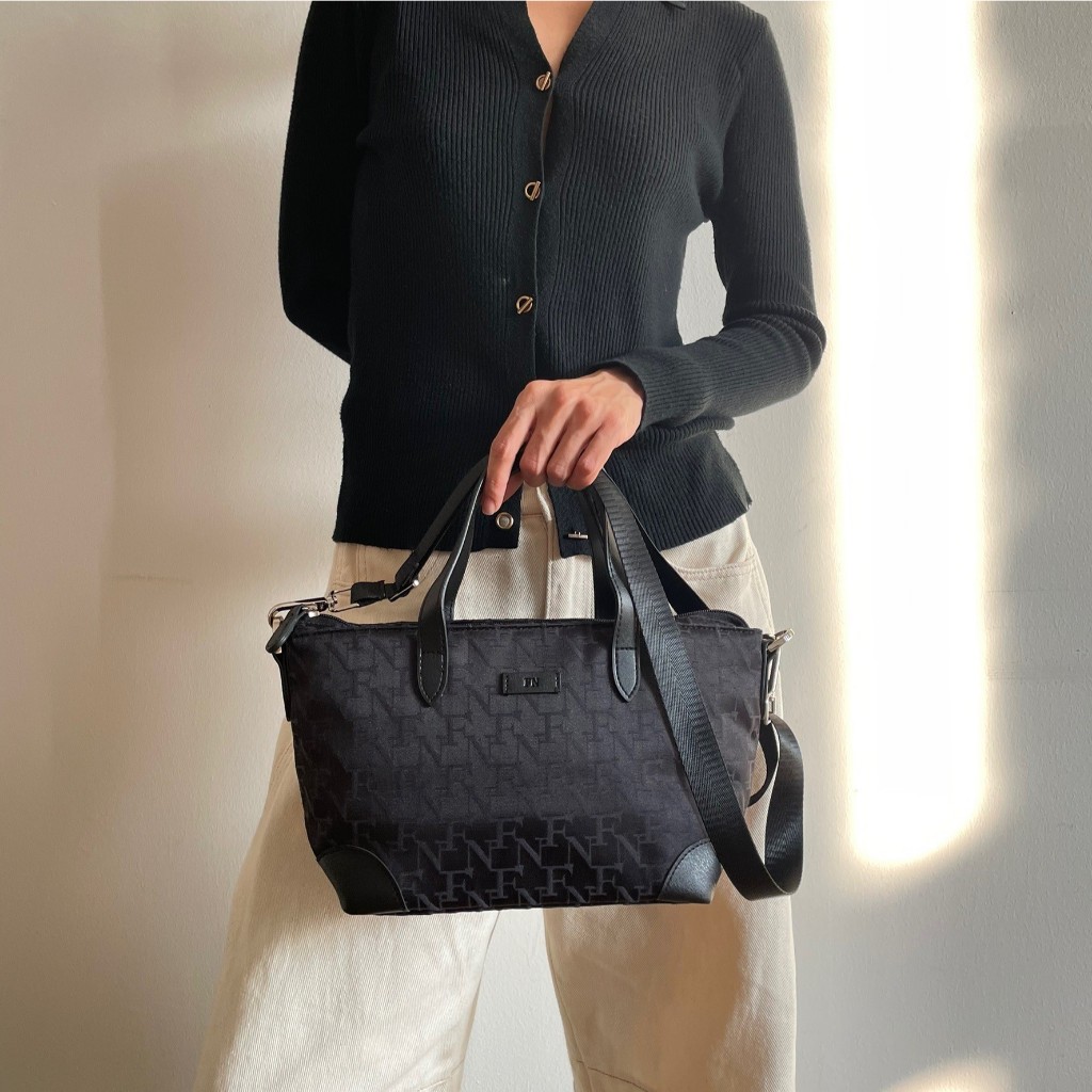 FN BAG BASIC : กระเป๋าถือ กระเป๋าสะพายพาดลำตัว / Hand bag & Cross body ...