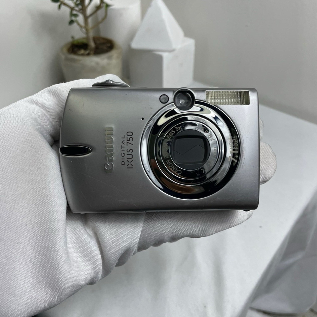 Canon IXUS750/IXY700(รุ่นหายาก) | Shopee Thailand