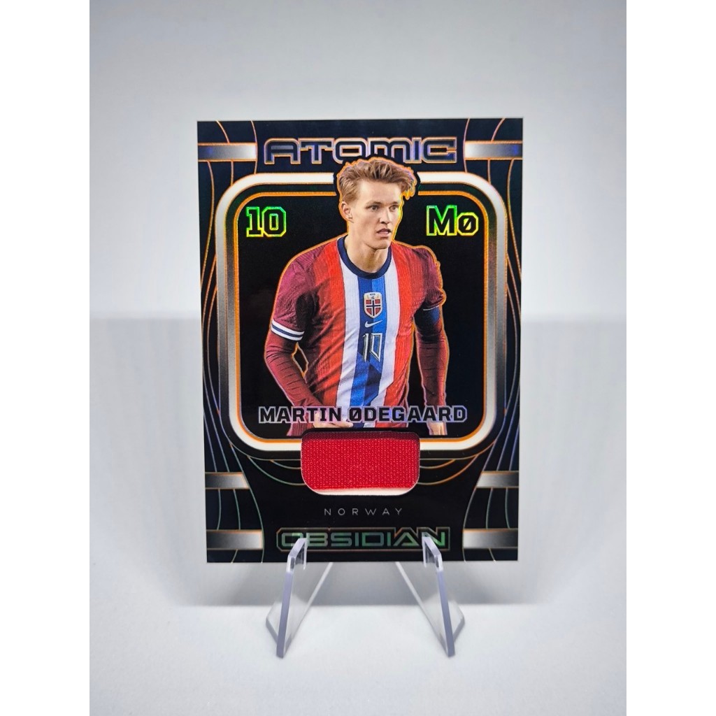 การ์ดชิ้นส่วนเสื้อ Panini Obsidian Atomic Material Patch 2023-24 ...