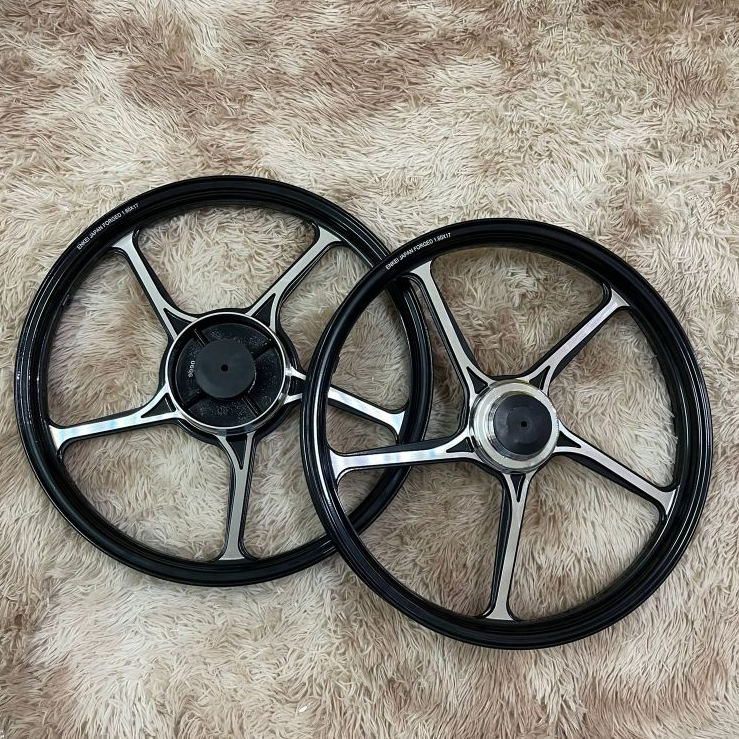 ล้อแม็ก YAMAHA SPARK 135 ดรัมหลัง แท้จากมาเลเซีย | Shopee Thailand