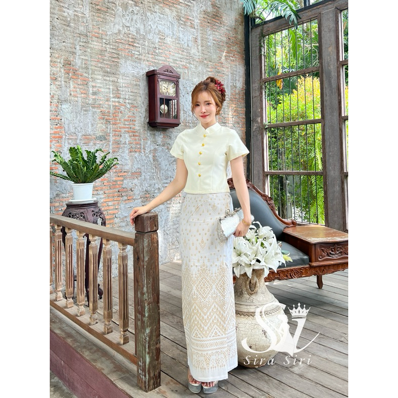 ชุดไทยวันพ่อผ้าไหมสีครีมเหลือง ทรงสอบสวย งานพรีเมียม