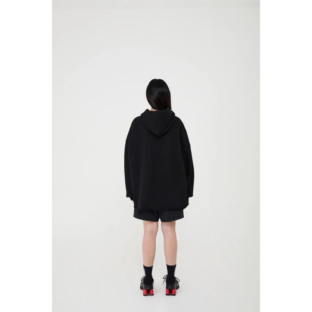 BE;FREEK BLACK Basic Logo Hoodie (Available Now) เสื้อฮู้ดดี้ โลโก้ สีดำ https://wayoza.com
