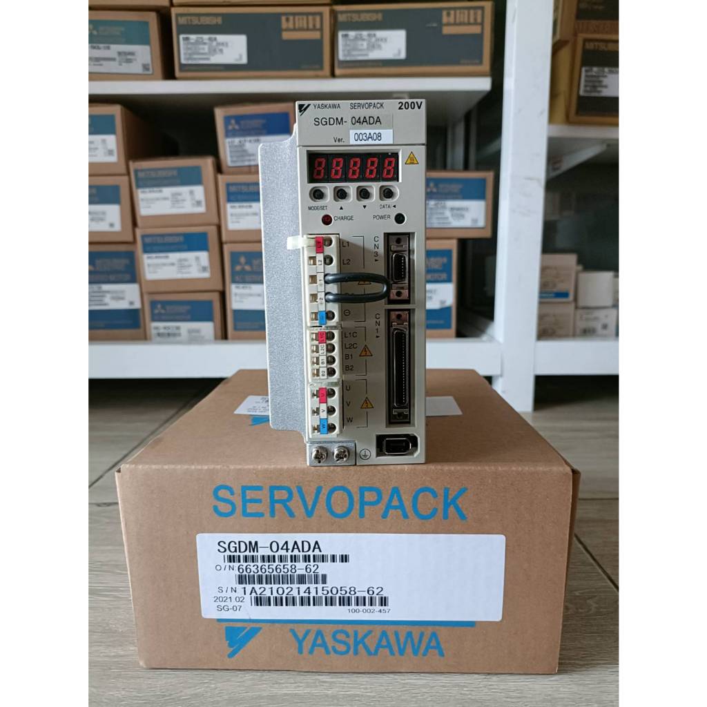 AC SERVO DRIVES YASKAWA : SGDM-04ADA ราคารวมVat มีสต๊อกในไทย