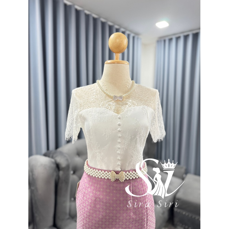 ชุดไทยทำบุญเรียบหรู เสื้อลูกไม้ฝรั่งเศส+ผ้าถุงสำเร็จรูปทอลายกวินตรา พร้อมส่ง มุมมองที่ 6