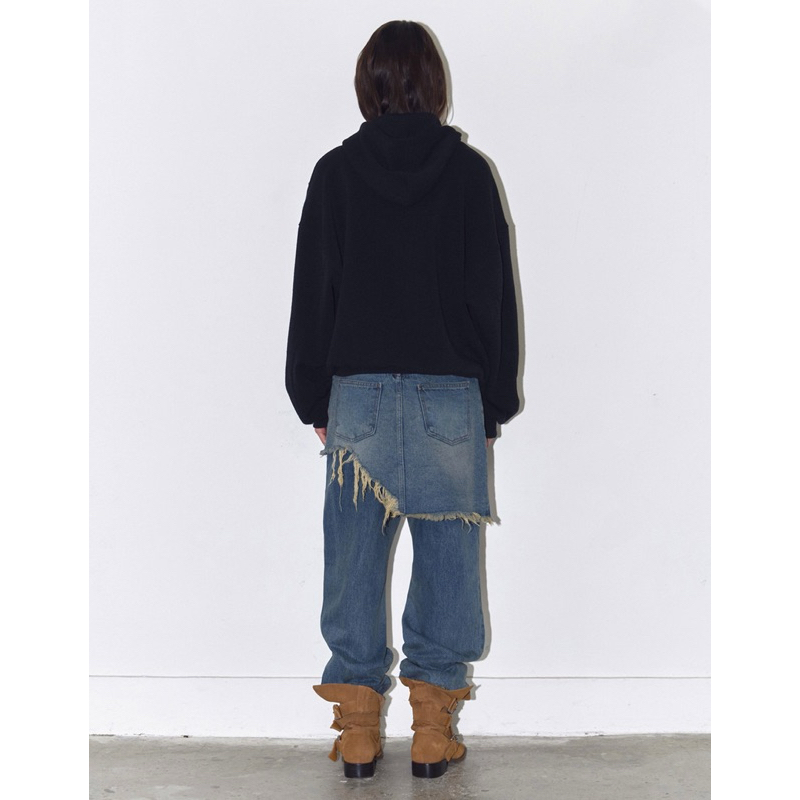 เสื้อ Polysooem รุ่น ORNAMENT STUDDED HOODIE_ONZI_EDITION, BLACK