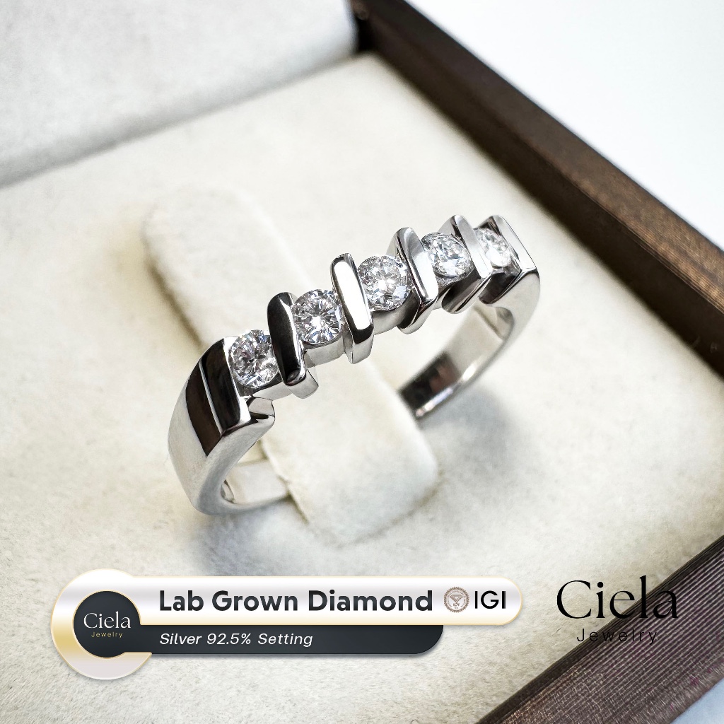 แหวนเพชรแถว (5 เม็ด) Lab Grown น้ำ100 เม็ดละ 0.05 CT รวม 0.25 CT เงิน ...