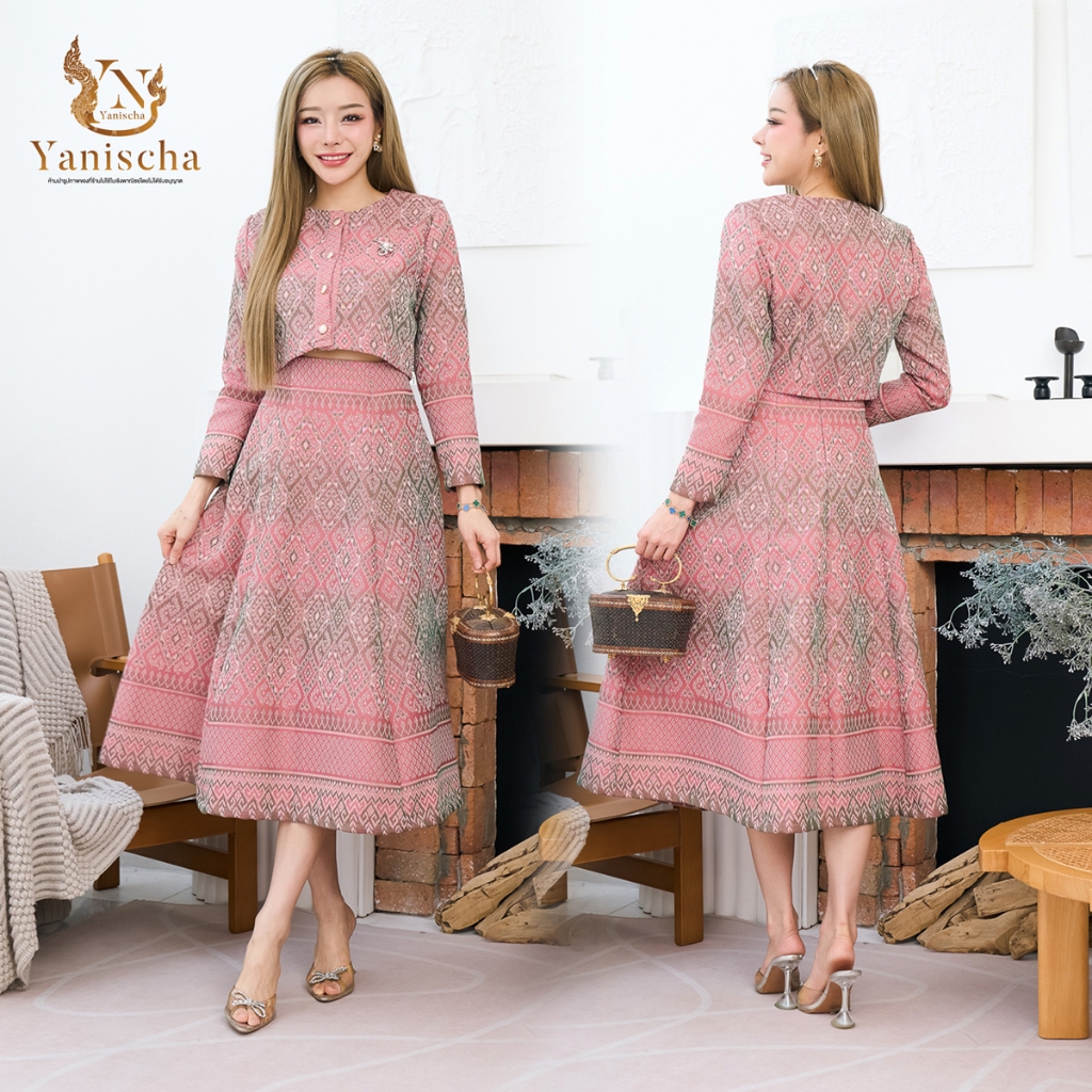 ชุดไทยวนิดา กระดุมทอง ผ้าทอลาย สวยหรู พร้อมส่ง ไซส์ XS-5XL เนื้อผ้าดี สีชมพูสวย มุมมองที่ 2