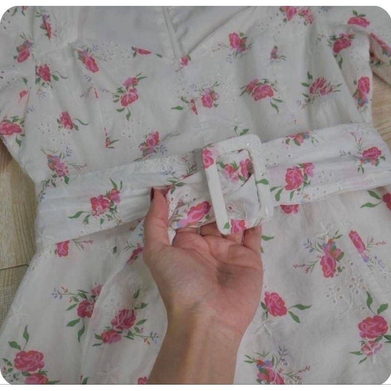 💐🌸pomelo Brand เดรสส่งต่อ ใหม่กริบ💐🌸 | Shopee Thailand