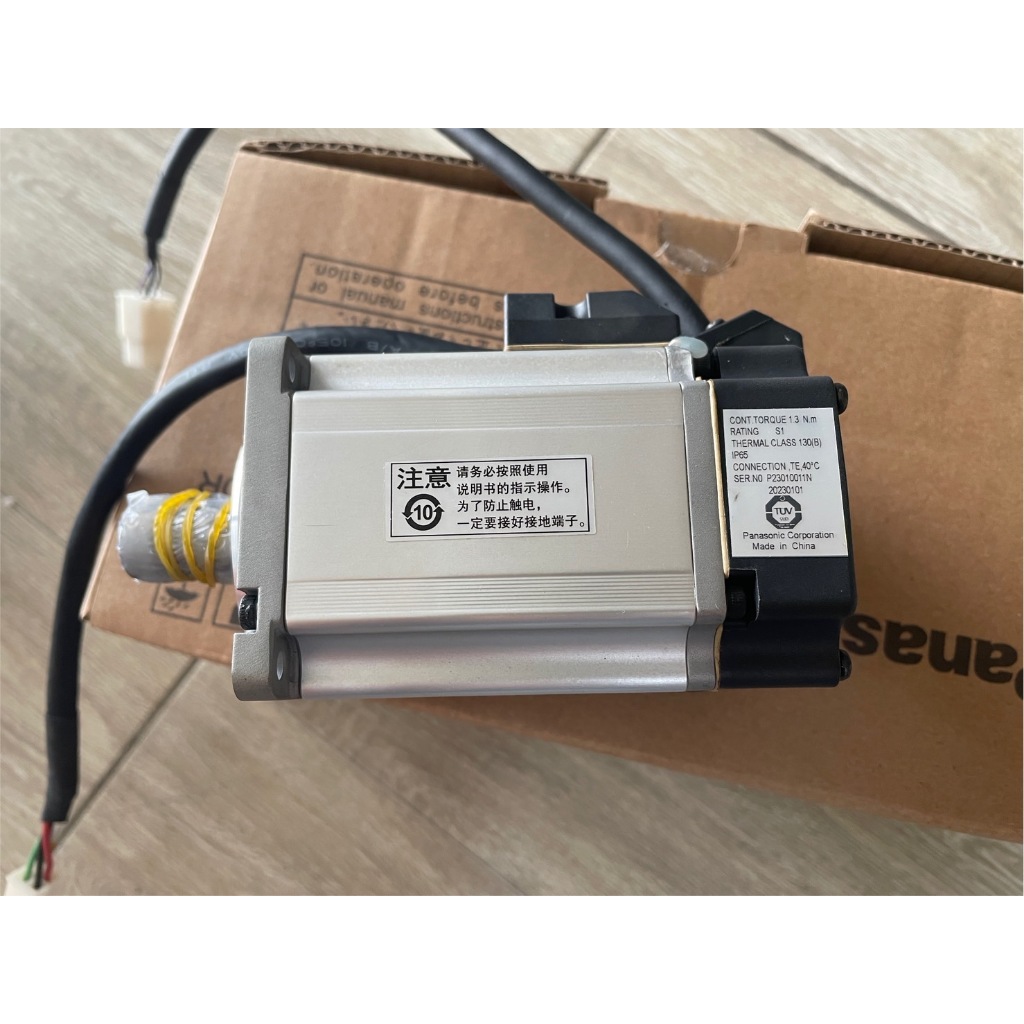 AC SERVO MOTOR PANASONIC : MSMD042P1S ราคารวมVat มีสต๊อกในไทย